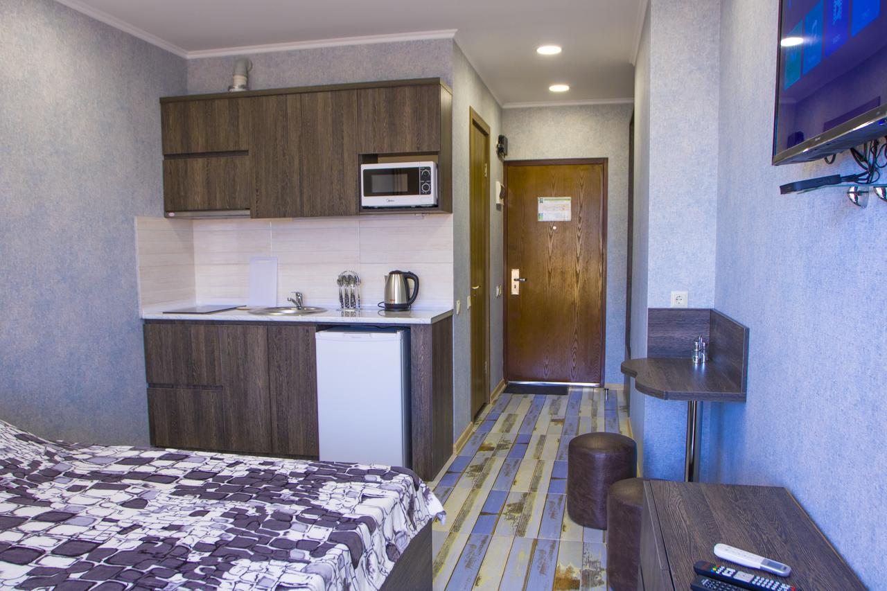 Apartament Denis In Apart-Otel Residenc Батуми Экстерьер фото